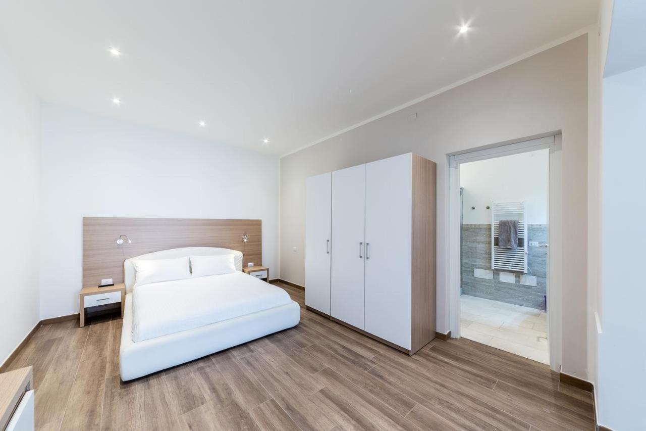 La Promenade Rooms & Suites Olbia Exterior foto