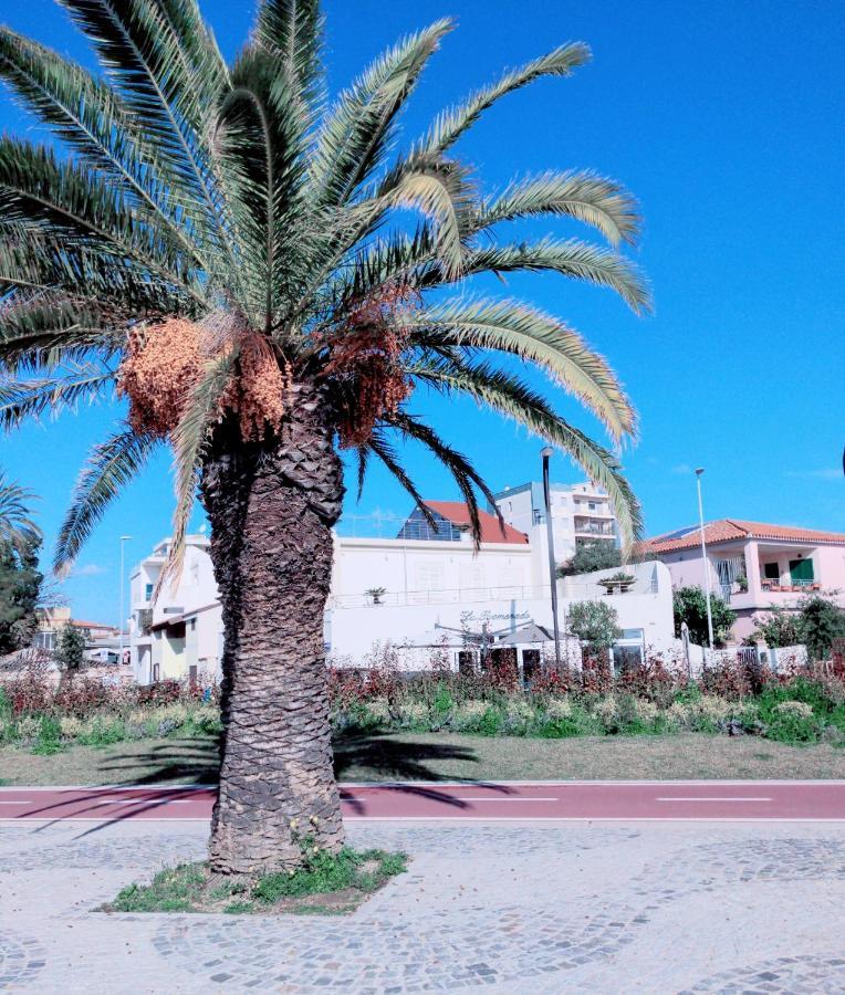 La Promenade Rooms & Suites Olbia Exterior foto